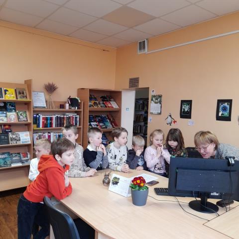 Tet skoliņā